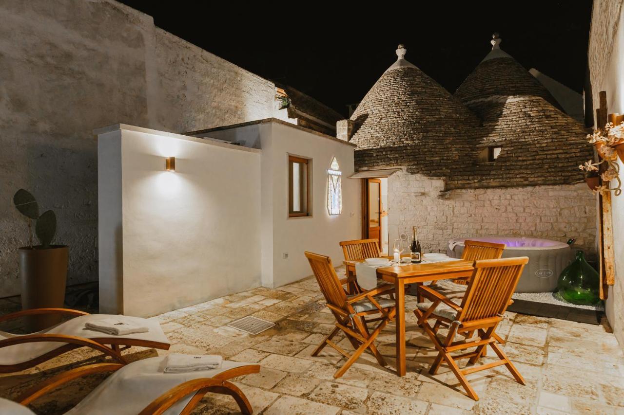 Milestones Modern Suite Trullo Jacuzzi Spa & Relax Alberobello Ngoại thất bức ảnh