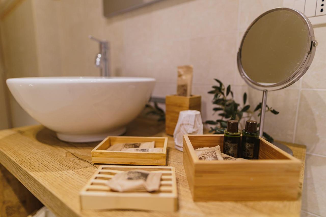 Milestones Modern Suite Trullo Jacuzzi Spa & Relax Alberobello Ngoại thất bức ảnh