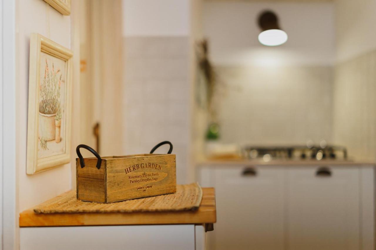 Milestones Modern Suite Trullo Jacuzzi Spa & Relax Alberobello Ngoại thất bức ảnh