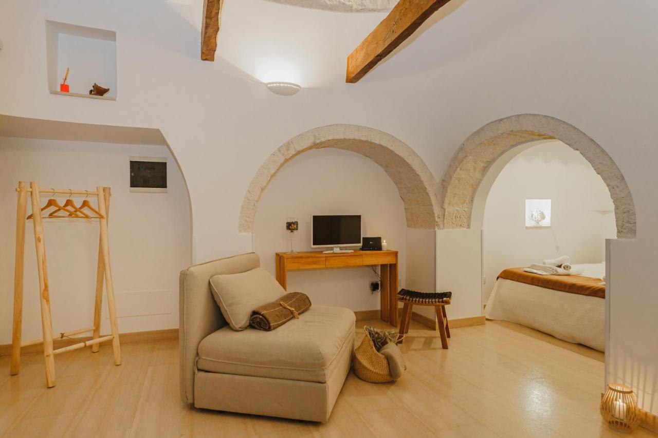Milestones Modern Suite Trullo Jacuzzi Spa & Relax Alberobello Ngoại thất bức ảnh